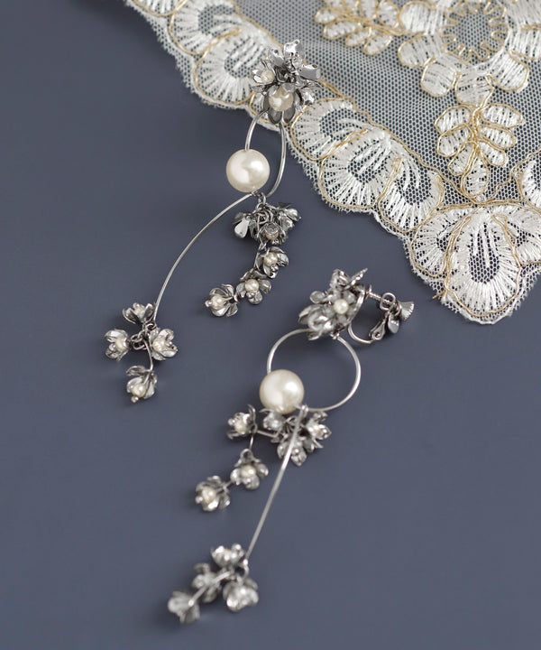 パール×メタルフラワーイヤリング[Hanayome]