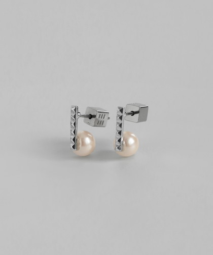 パール×スタッズピアス[Sheerchic]