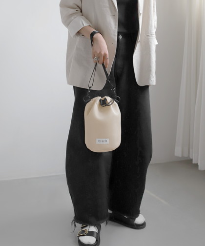 メッシュ巾着ショルダーバッグ